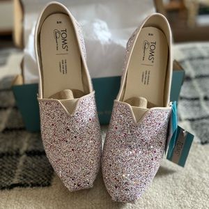 TOMS Red Glitter Alpargata slip on shoes. Size 8